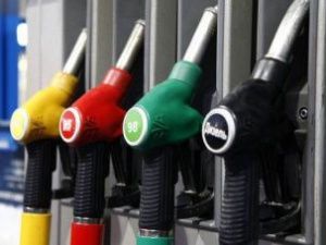 «Саханефтегазсбыт» заявил о понижении цен на топливо в Южной Якутии