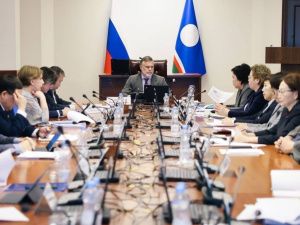 Кирилл Бычков обсудил вопросы взаимодействия правительства со Счетной палатой Якутии