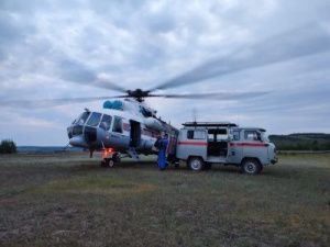 Пострадавших при жесткой посадке Ми-8 доставили в Якутск
