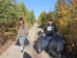 С заботой о природе: Сотрудники уголовно-исполнительной инспекции приняли участие в соревнованиях «Наш лес»