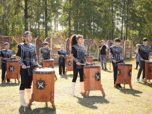 В Нюрбе состоялось официальное открытие II Республиканского молодежного фестиваля «Түмэр түгэн»