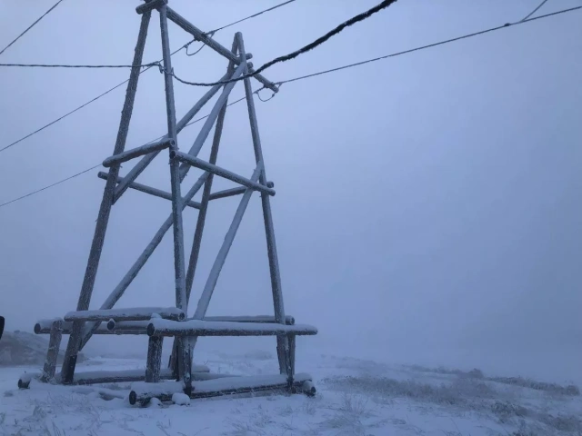 Жители Мархи массово жалуются на сгоревшую технику после вчерашней аварии