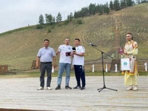 Хангаласцу Егору Филиппову присвоили звание «Почетный гражданин Хангаласского улуса»