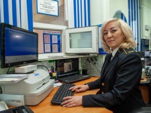 Улыбка к билету на путешествие по железной дороге