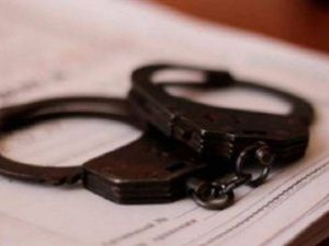 В Верхнеколымском улусе у мужчины отобрали ключи от машины за долги