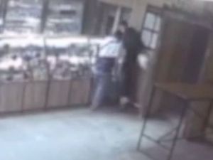 В Якутске молодой человек украл в магазине 11 упаковок электронных сигарет