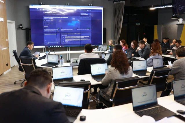 Заседание проектного офиса по цифровой трансформации отраслей экономики, социальной сферы и государственного управления Якутии