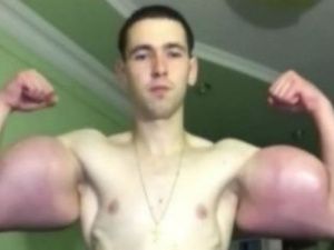 Видеофакт: "Руки-базуки" заговорил по-якутски. Он угрожает якутянам?