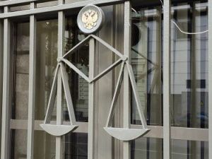 В Якутске мужчина набросился на женщину и отобрал у нее серьги