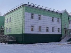 Поликлиника в поселке Батагай и жилой дом в селе Оленек получили заключение о соответствии