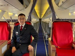 Путь к мечте. Бортпроводник авиакомпании «Якутия» Владимир Бурнашев — о своем профессиональном пути