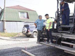Евгений Григорьев проинспектировал ход дорожно-ремонтных работ на объектах 2020 года