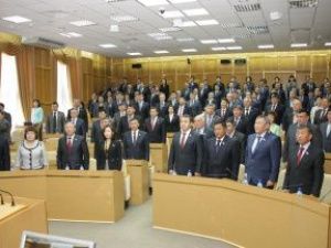 Руководители компаний в парламенте Якутии: бизнес и ничего личного