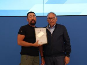 В Якутске наградили волонтёров-предпринимателей, помогающих бойцам СВО