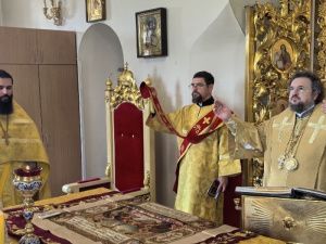 Архиепископ Роман совершил Литургию в день памяти пророка Илии в кафедральном соборе