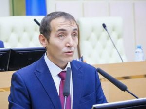 Александр ИВАНОВ сказался занятым, когда новолюды наконец до него добрались