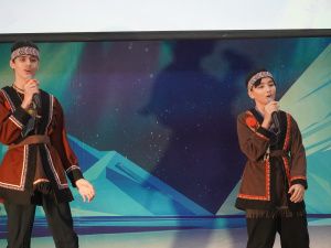 В Якутске начался фестиваль-конкурс песенного творчества КМНС