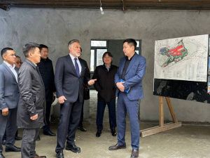 Кирилл Бычков совершил выездную поверку строящегося детского центра «Полярная звезда»