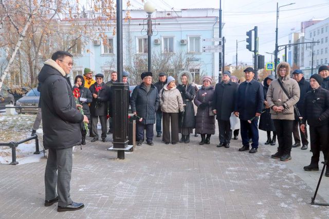 Память, воплощенная в делах: в Якутске почтили память Владимира Членова и вручили именные стипендии