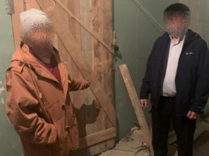 В Якутске двое мужчин проникали в строящееся здание, чтобы похитить электроинструменты