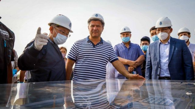 Андрей Тарасенко: полную координацию действий подрядчиков Жатайской судоверфи правительство берёт на себя