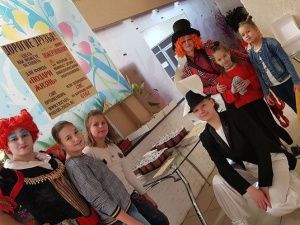 Безумное чаепитие. ТРК «Чудо - парк» поддержал Всероссийскую акцию