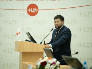 Евгений Григорьев рассказал об итогах работы за 2024 год коллективу Республиканской больницы №1