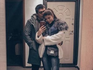 Самые «большие груди Якутии» вышли замуж?