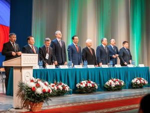 Айсен Николаев: «Главы муниципальных образований должны взять высокую планку ответственности за благополучие якутян»