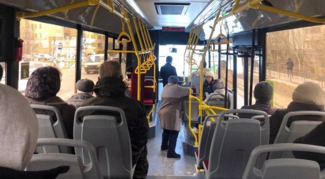 Новые автобусы вышли на пригородные линии