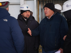 Евгений Григорьев проверил ход строительства многофункционального спортивного комплекса