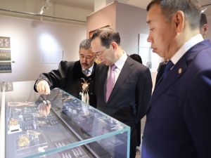 Народные мастера Якутии представили свои работы в Национальном музее Республики Казахстан