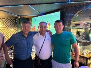 Директор спорткомплекса "Триумф" с двумя подчиненными съездил на Олимпиаду за госсчет