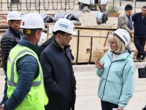 Айсен Николаев раскритиковал темпы строительства объектов в микрорайоне «Звездный»