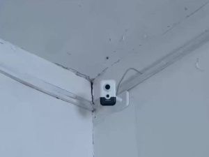 Разгорелся скандал из-за видеокамеры в школьном туалете