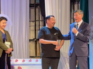 В честь 75-летия народного писателя Якутии Дмитрия Наумова ТЮЗ показал спектакль