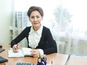 Волонтёры консультируют добровольцев в Едином пункте отбора на военную службу по контракту