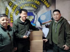 Вяленую оленину в вакуумной упаковке передали бойцам СВО из Якутии