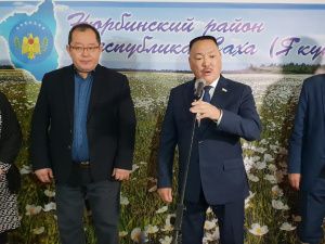 В Нюрбинском районе ввели новый многоквартирный дом для переселенцев