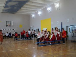 В СОШ №13 г. Якутска прошел праздник «Посиделки на Покров»