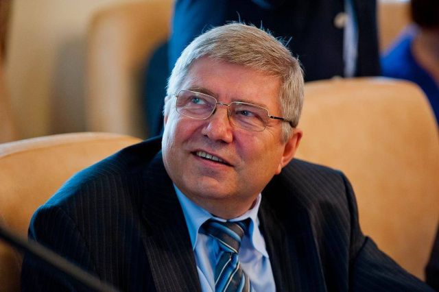 Юрий Заболев освобожден от должности первого заместителя постпреда РС(Я) в Москве