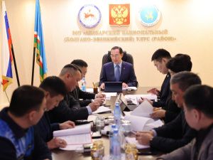 Айсен Николаев провел совещание по социально-экономическому развитию Анабарского района Якутии