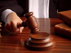 В Якутске мужчину, совершившего 26 эпизодов мошенничества, приговорили к четырем годам лишения свободы