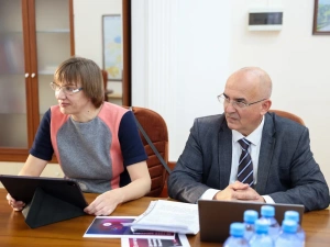 Георгий Степанов обсудил с представителями Сбера проекты по сбережению здоровья якутян