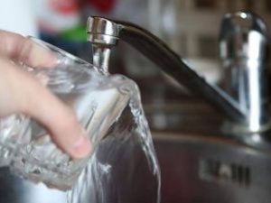 Отключение воды в Якутске перенесли на 18 августа