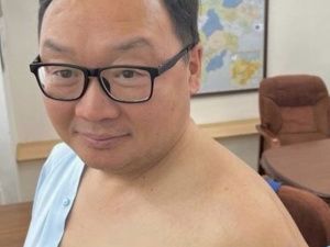 Пикантное фото зампреда правительства после шквала веселья вызвало серьезные вопросы