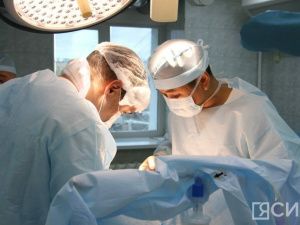 Якутская команда хирургов в Докучаевске провела 32 операции
