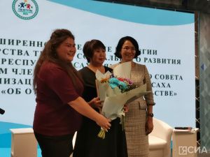 Комплекс мер для решения социального сиротства и семейного неблагополучия обсудили в Якутске