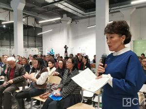 Комплекс мер для решения социального сиротства и семейного неблагополучия обсудили в Якутске