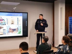 Заместитель начальника УФСИН Станислав Тетерин рассказал о производственных возможностях исправительных учреждений представителям муниципальных образований Республики Саха (Якутия)